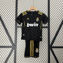 REAL MADRID II 11/12 CHILDREN'S KIT (RETRO)